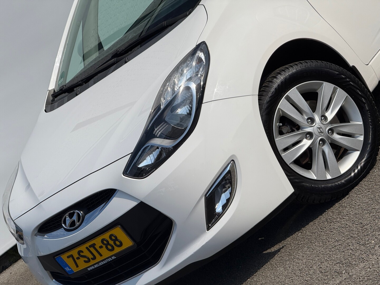 Hyundai-ix20-3