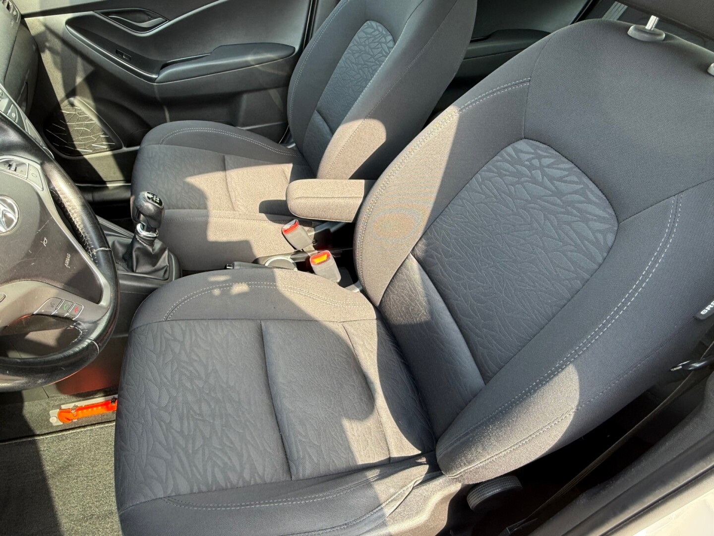 Hyundai-ix20-7